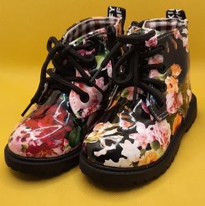 Floral Fashion Toddler Boots (Sz 6.5)